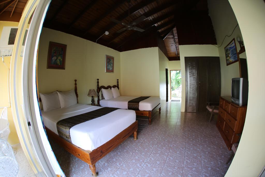 Moonrisevillas Негрил Номер фото